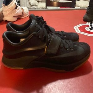 KD 7 EXT Black Gum size 10.5